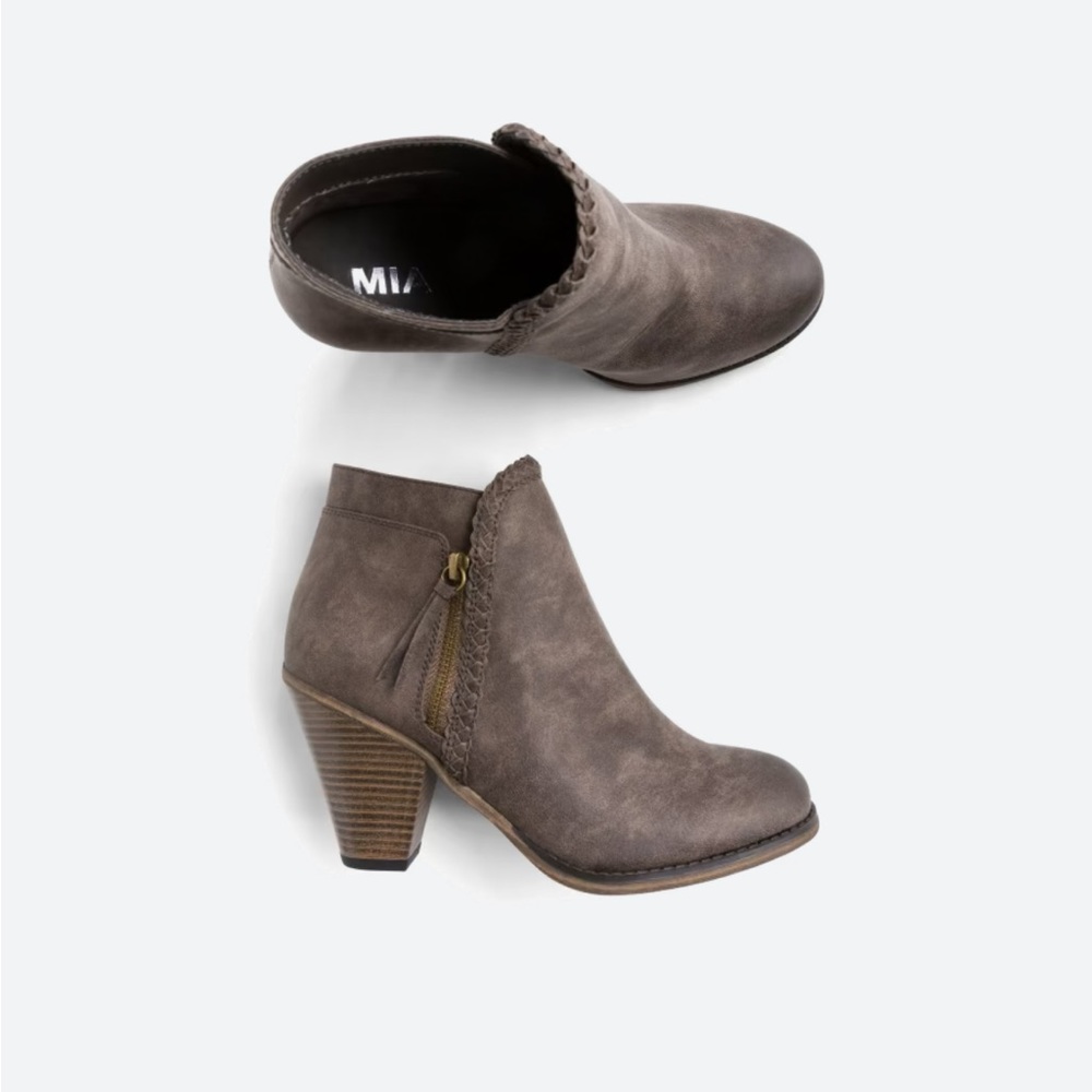MIA Avery braided bootie taupe 8.5